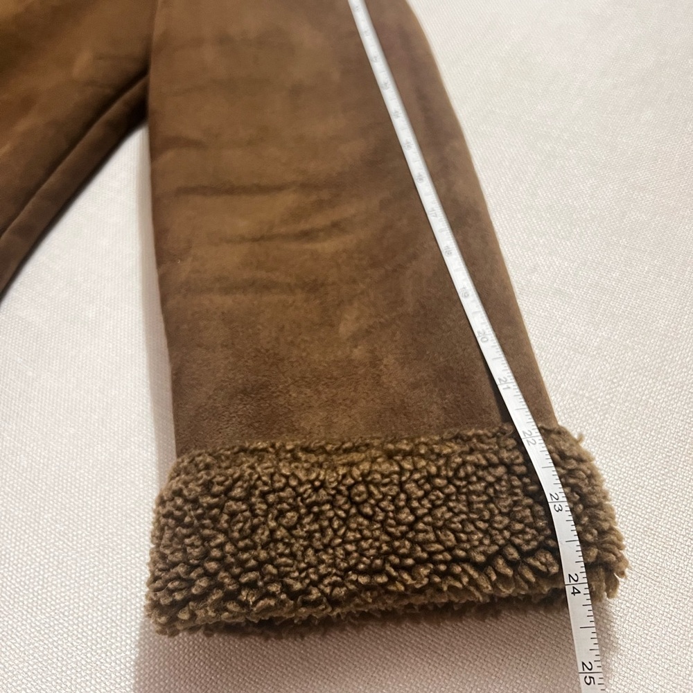 L.L.Bean Women’s Faux Suede Sherpa Chore Jacket — Medium - Picture 9 of 15